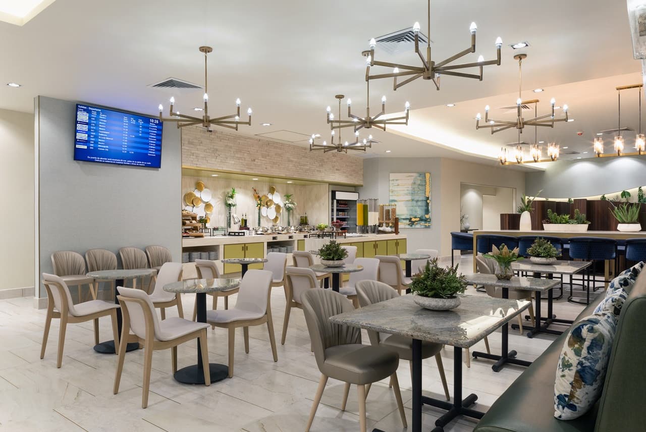 MERA Business Lounge - Cancun International Airport - image 25