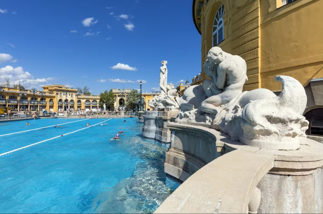 Széchenyi Spa: Full Day Ticket - image 2
