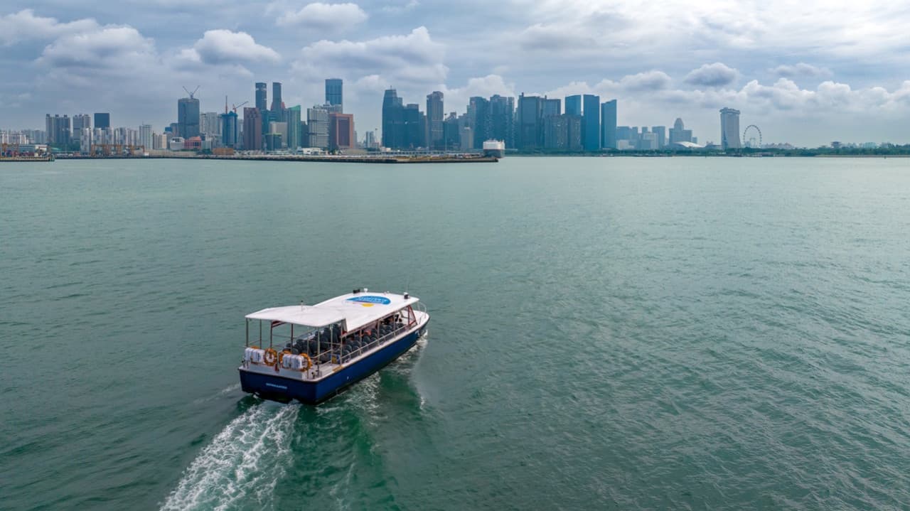 COMBO: Singapore Cable Car + Singapore Oceanarium + Albatross Hop-On Hop-Off Speedboat Tickets - image 9