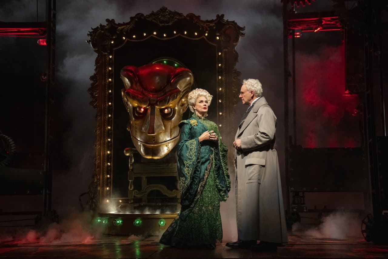 Wicked Broadway Show Ticket in New York - image 8