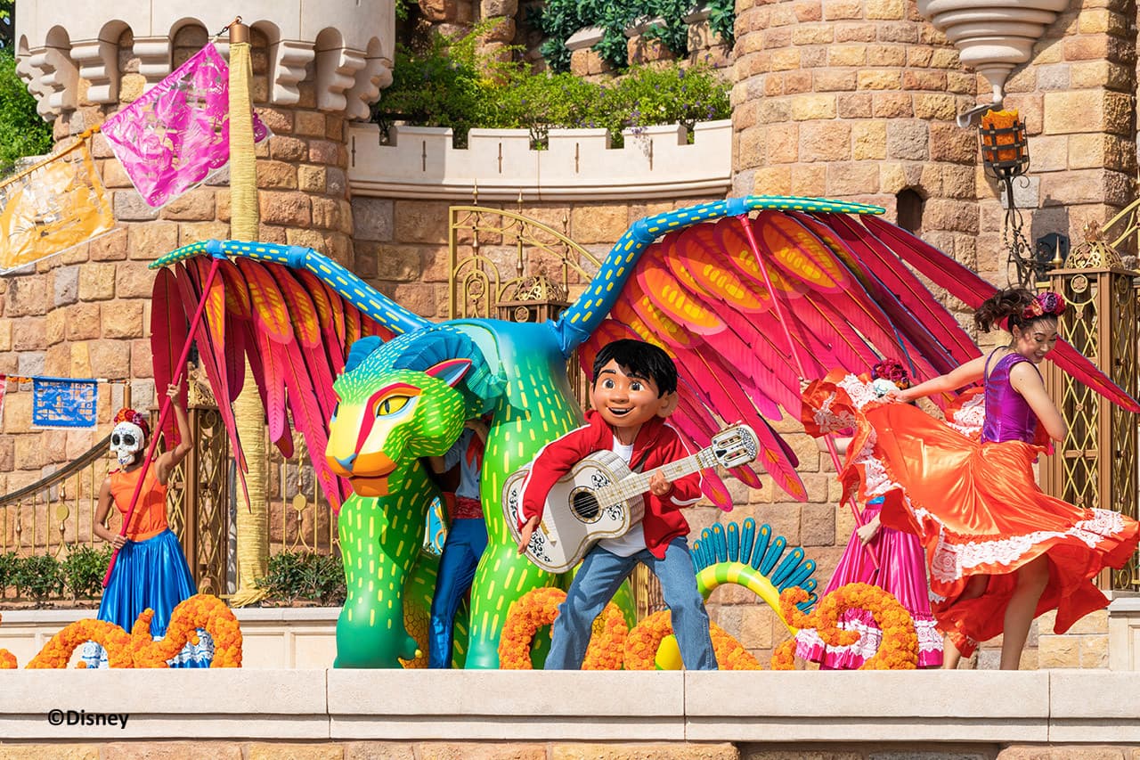Hong Kong Disneyland Disney Premier Access Ticket - image 35