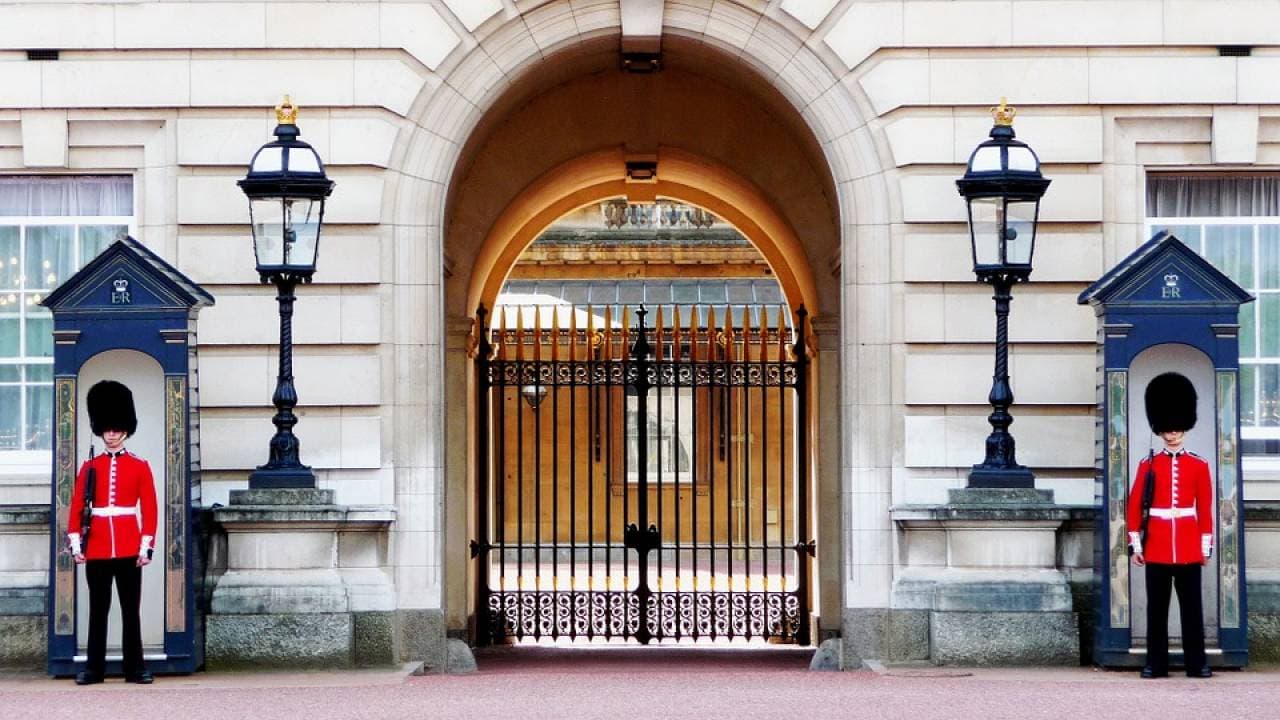 The King’s Gallery at Buckingham Palace - image 4
