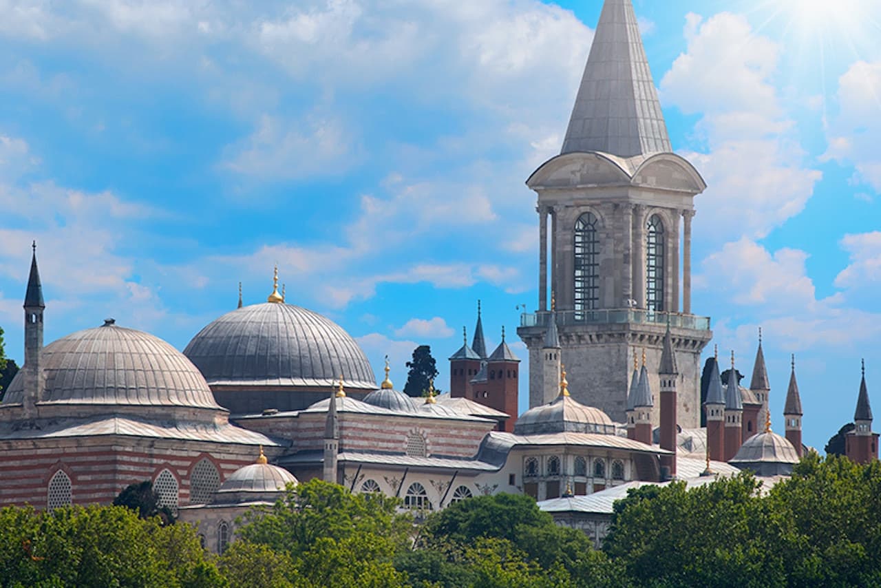 COMBO: Hagia Sophia Grand Mosque + Basilica Cistern + Topkapi Palace Tickets - image 5
