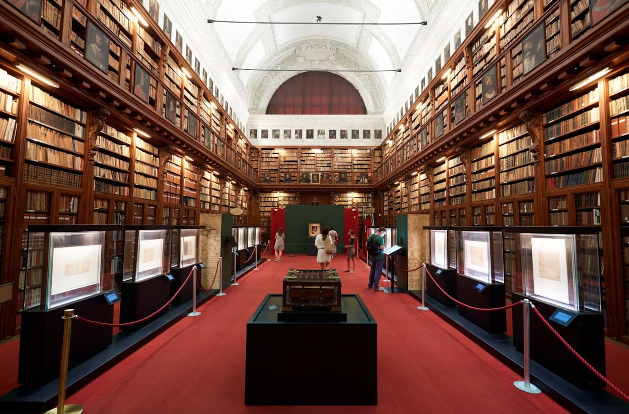 Pinacoteca Ambrosiana Art Gallery - image 3