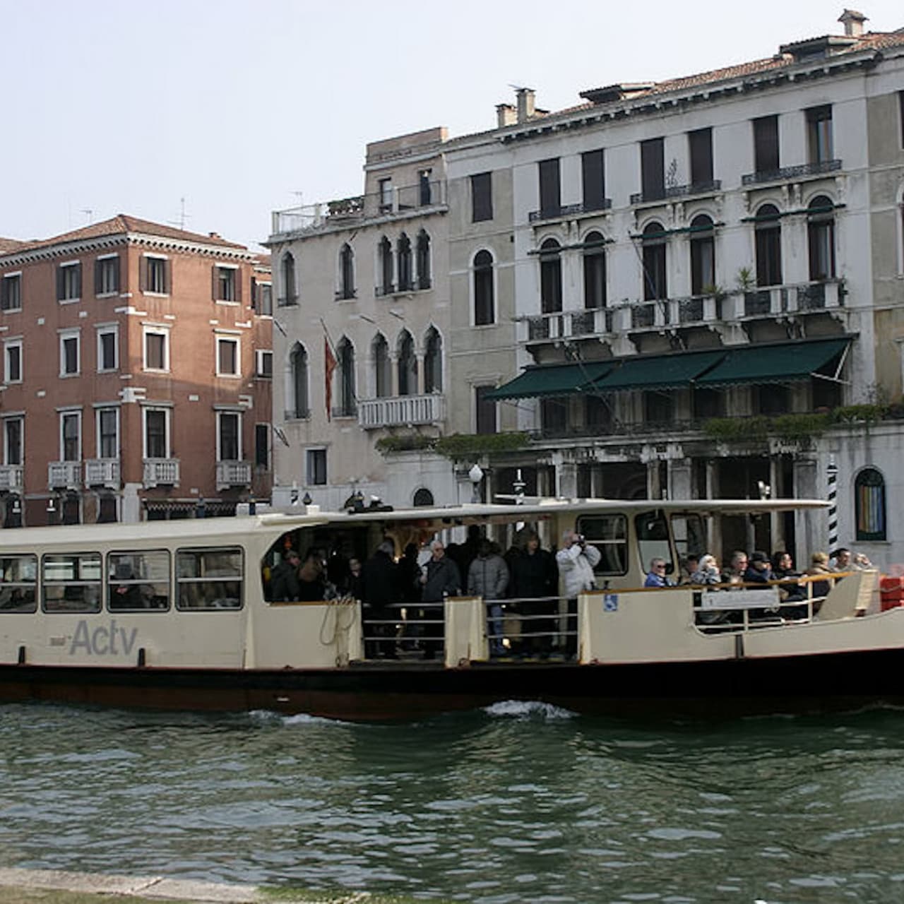 Vaporetto Pass: Venice Public Transport Ticket - image 6