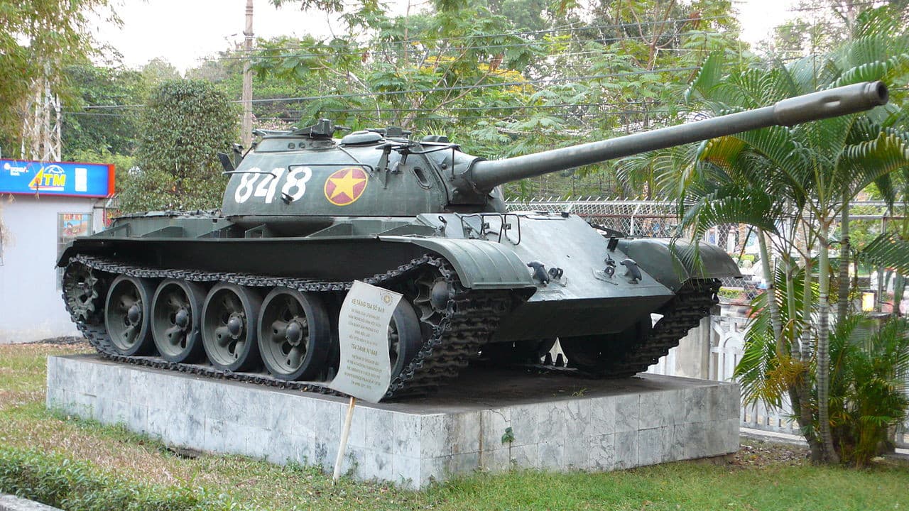 Ho Chi Minh Half-Day City Tour: Independence Palace, Notre Dame Cathedral, Thien Hau Pagoda - image 3