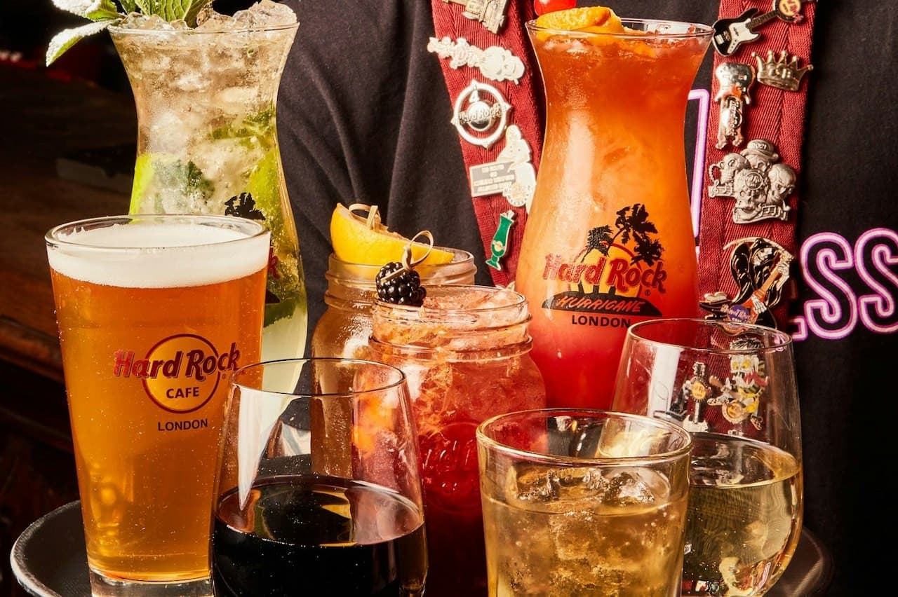 Hard Rock Cafe New York Times Square Dining Experience - image 4