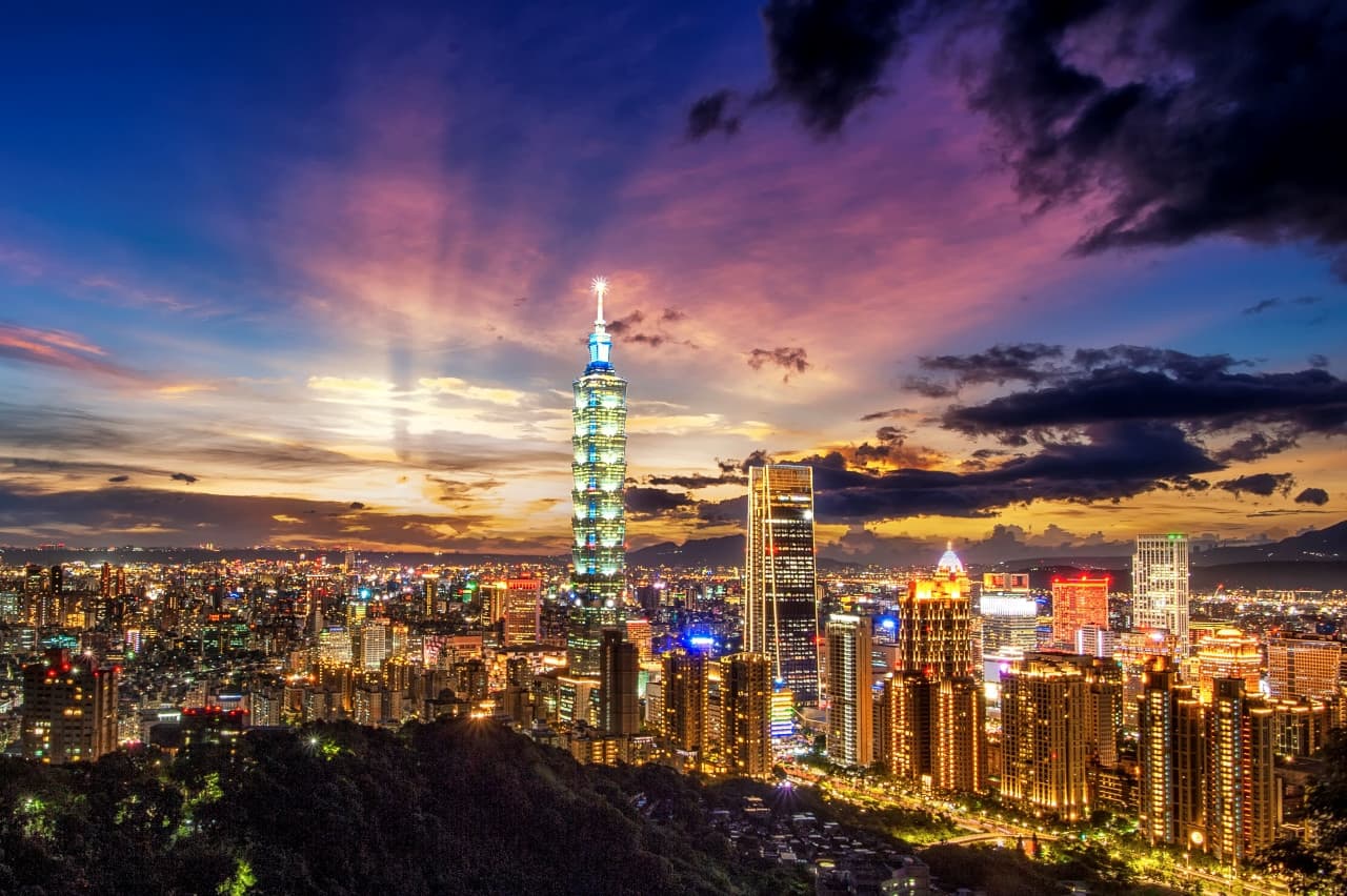 COMBO: National Palace Museum + Taipei 101 Observatory Ticket - main image