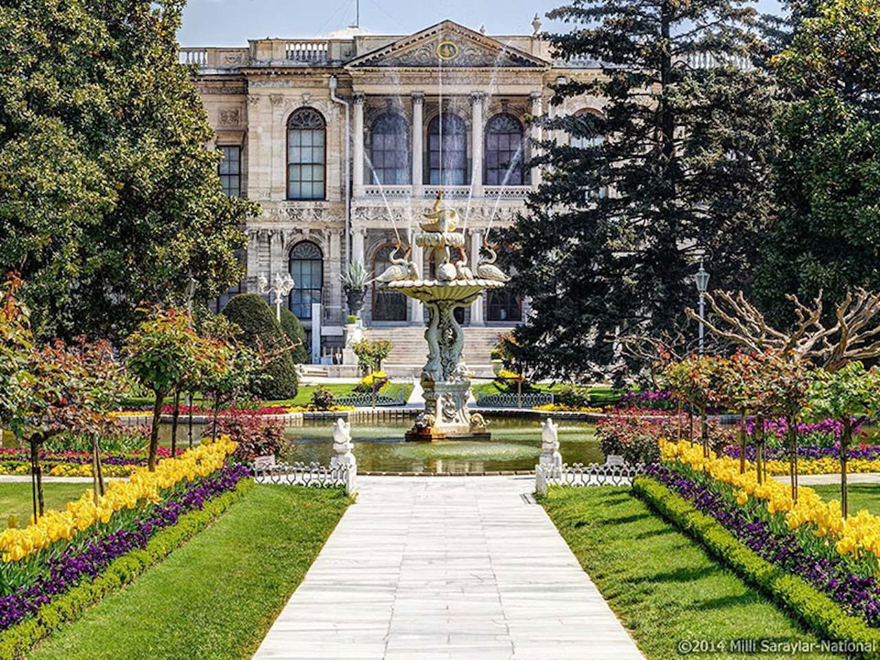 Istanbul Sightseeing Tour, Dolmabahce Palace and Bosphorus Cruise - image 3
