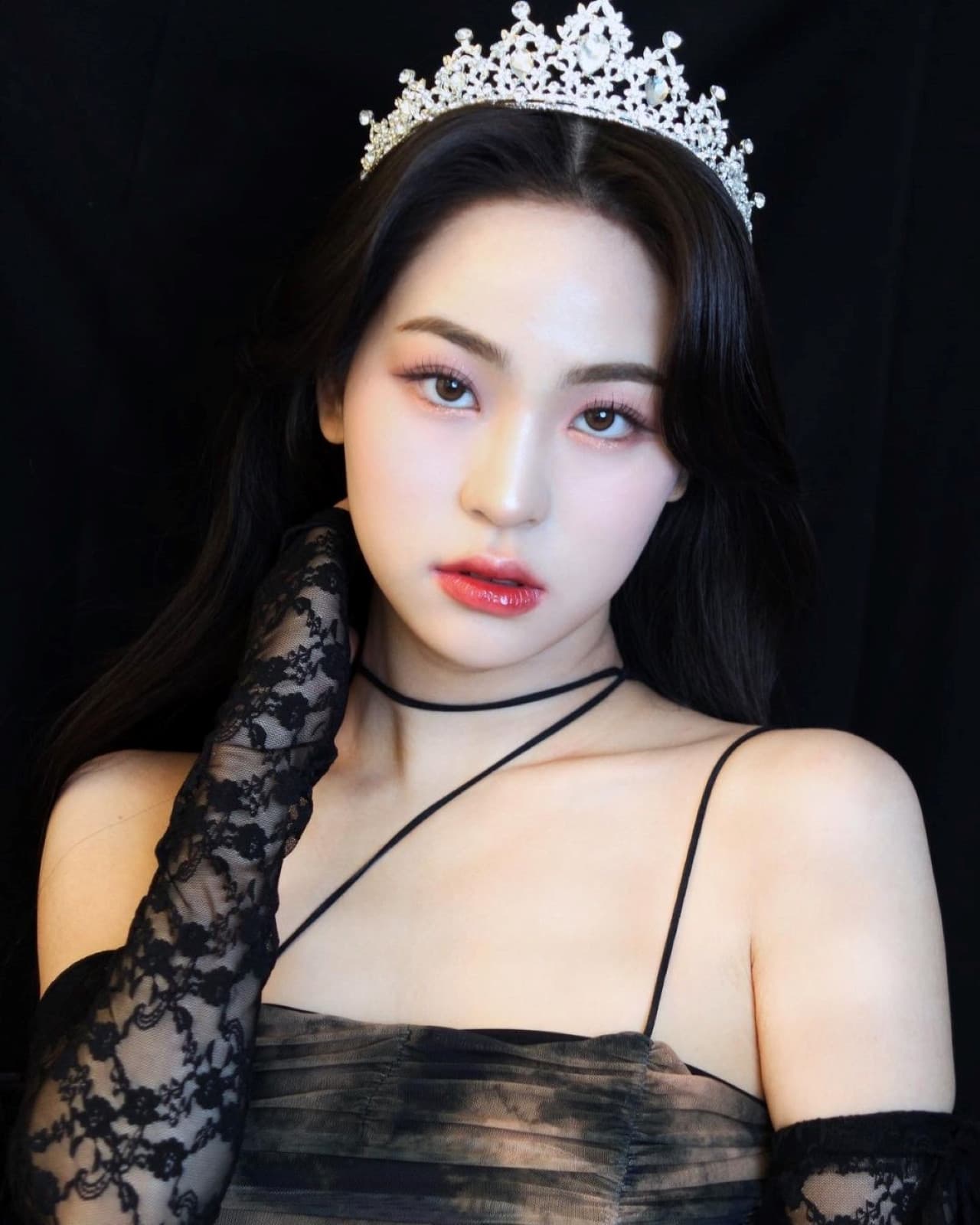 Korean Celebrity Salon Experience: Beauty Make-up and Hair Styling - image 4