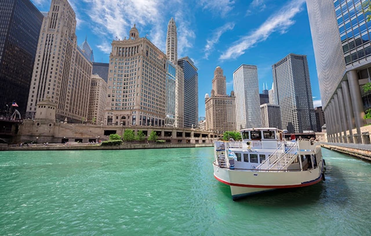 Lake Michigan and Chicago River Cruise Ticket - image 2