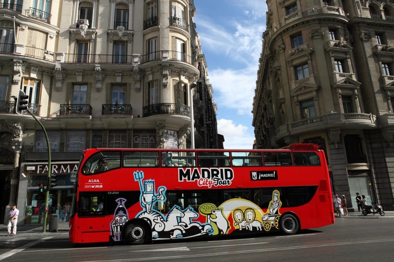 Madrid City Tour - Hop on Hop off Bus Tour - image 5