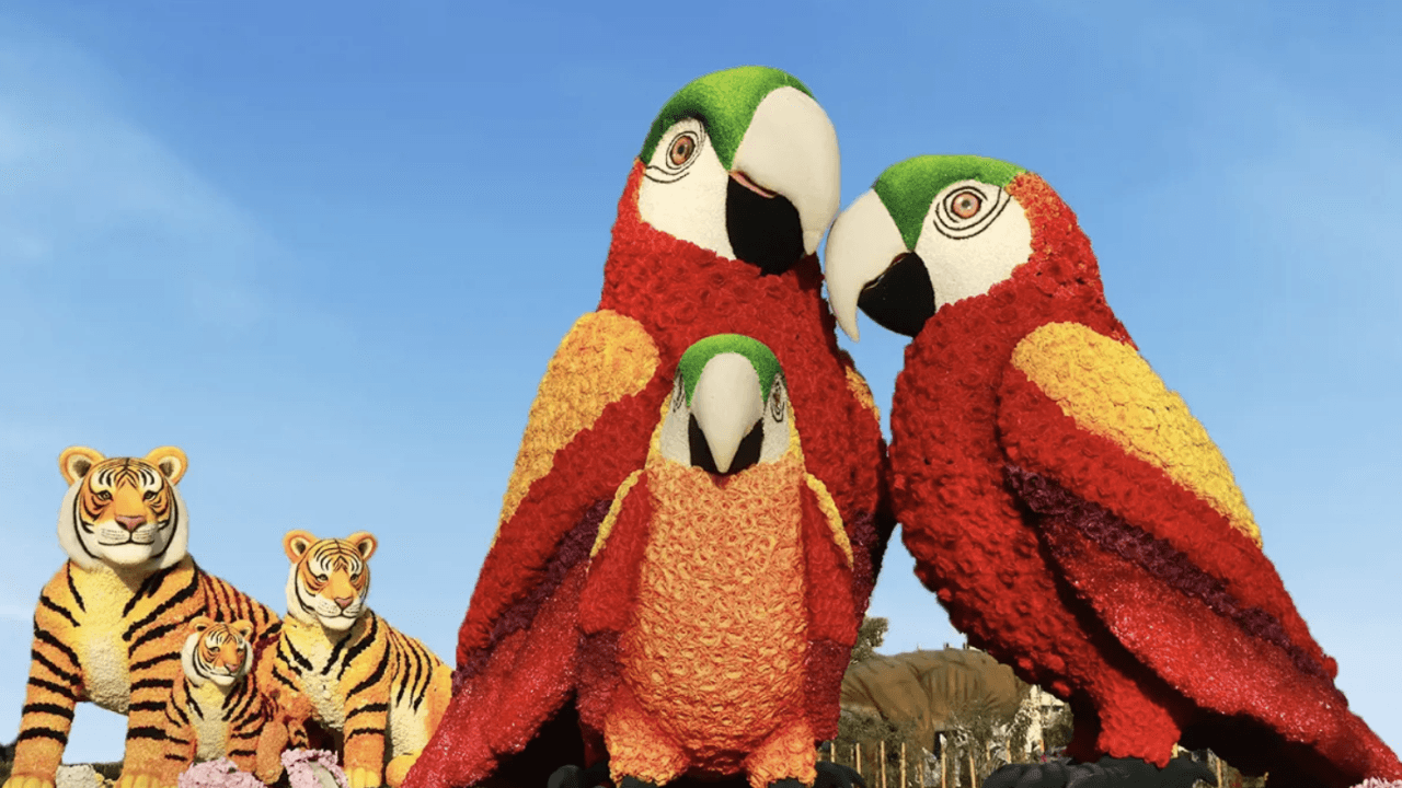 Dubai Garden Glow Ticket: Dinosaur Park and Fantasy Park - image 4