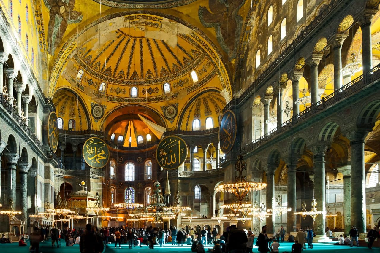 COMBO: Official Hagia Sophia Skip the Line + Dolmabahce Palace Ticket - image 2