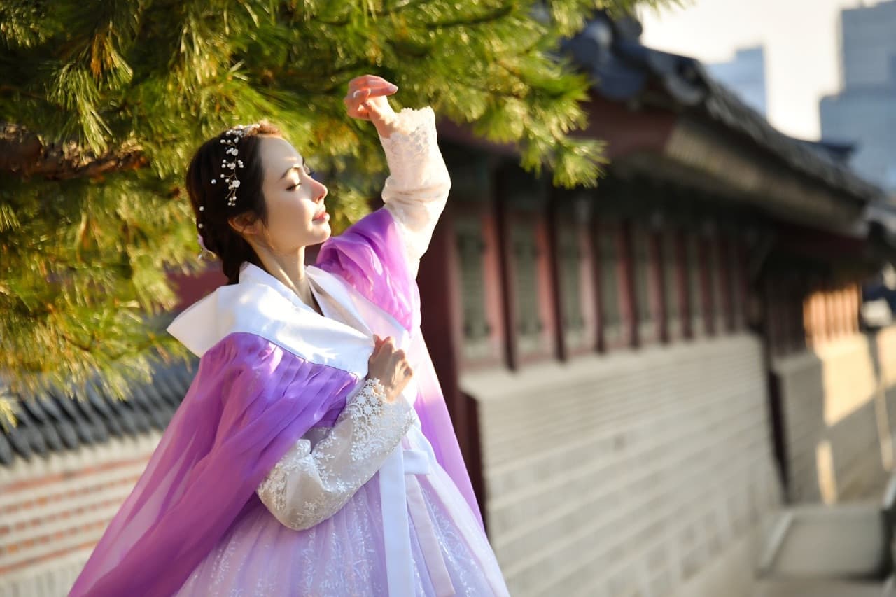 Hanbok Experience at Hanboknam Gyeongbokgung Store - 이미지 5