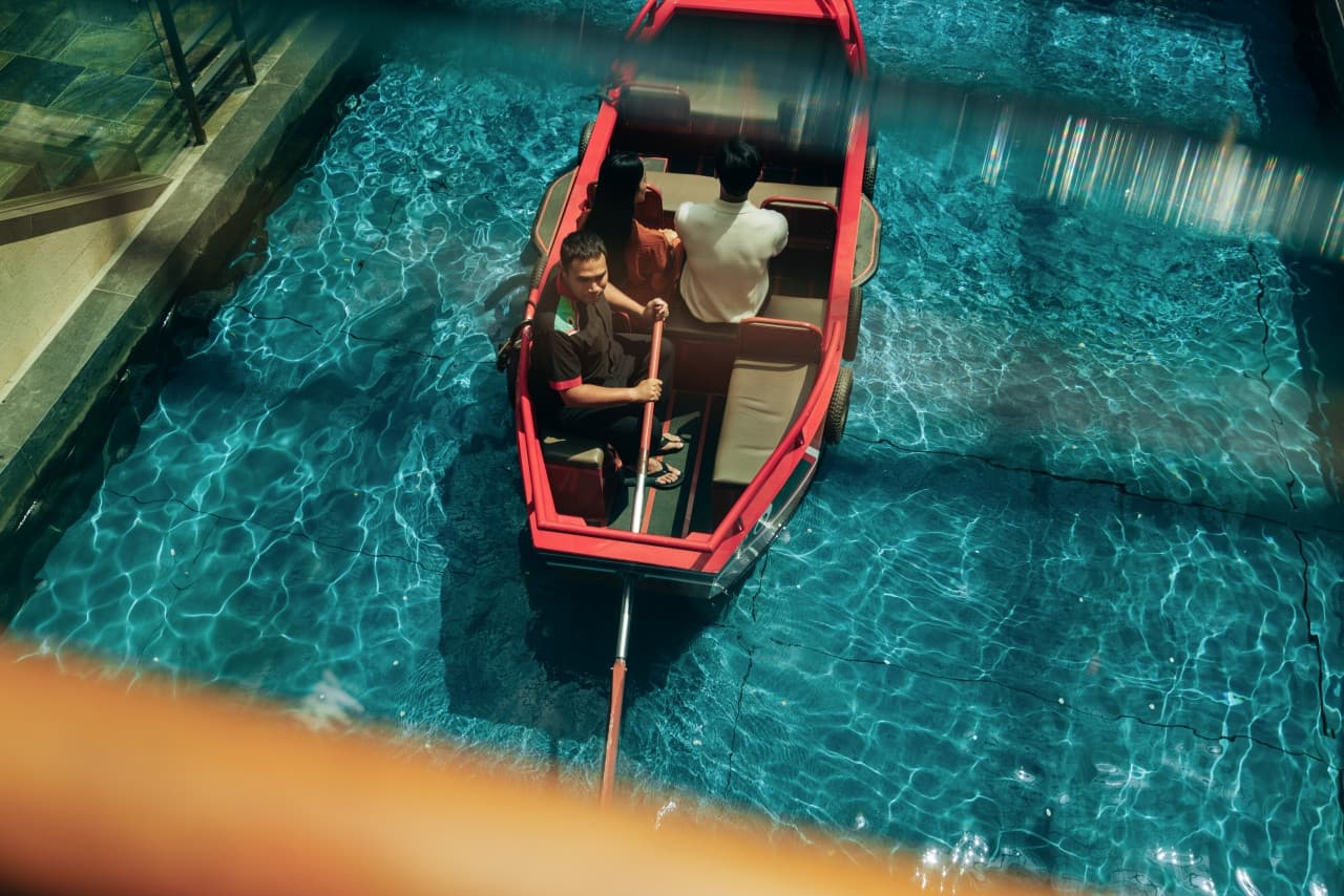 Sampan Ride Ticket at Marina Bay Sands - main image
