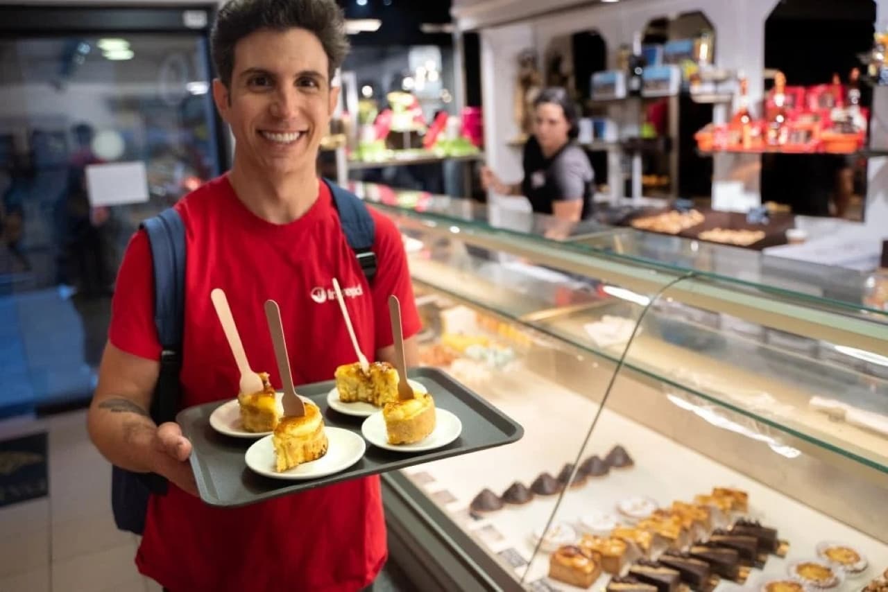 Barcelona Old Town Tapas Night Walking Tour - image 2