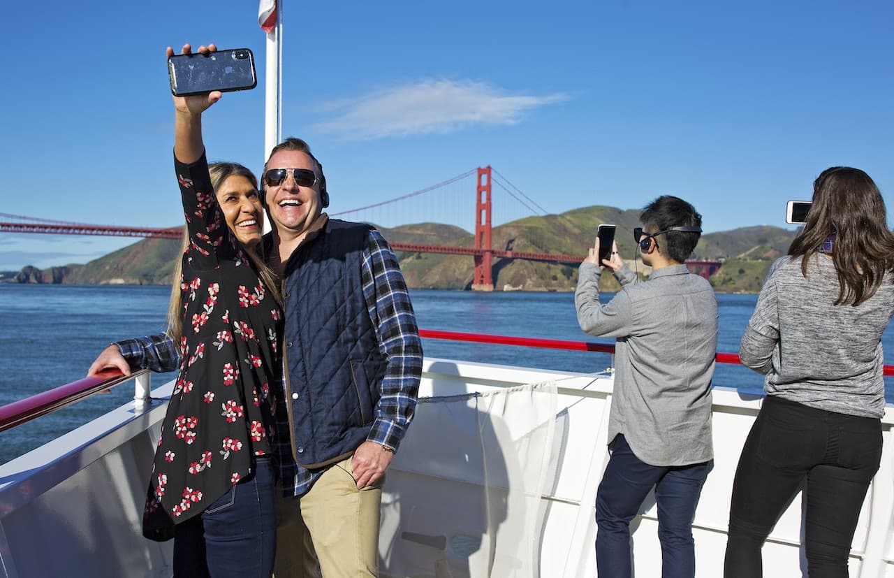 San Francisco Bay 1 Hour Golden Gate Sightseeing Boat Cruise by Red and White Fleet - imagen 7