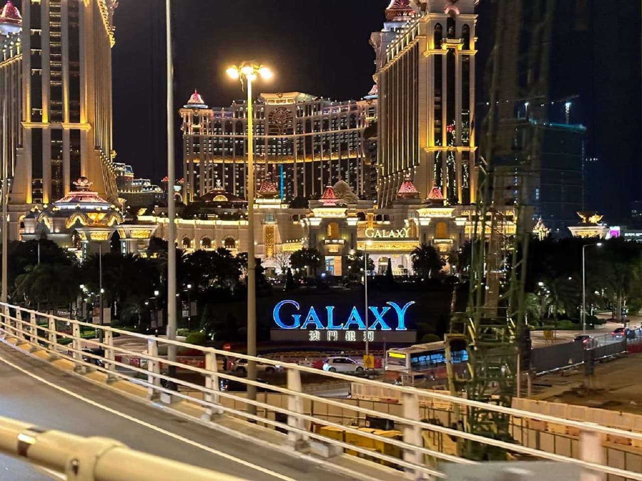 Macau Open Top Bus Tour - image 18