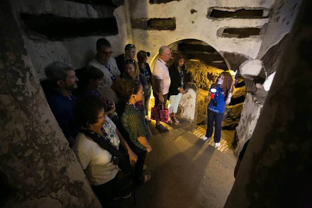 Rome Underground Tour: Capuchin Crypts, Christian Catacombs, Basilica of San Martino ai Monti - image 11