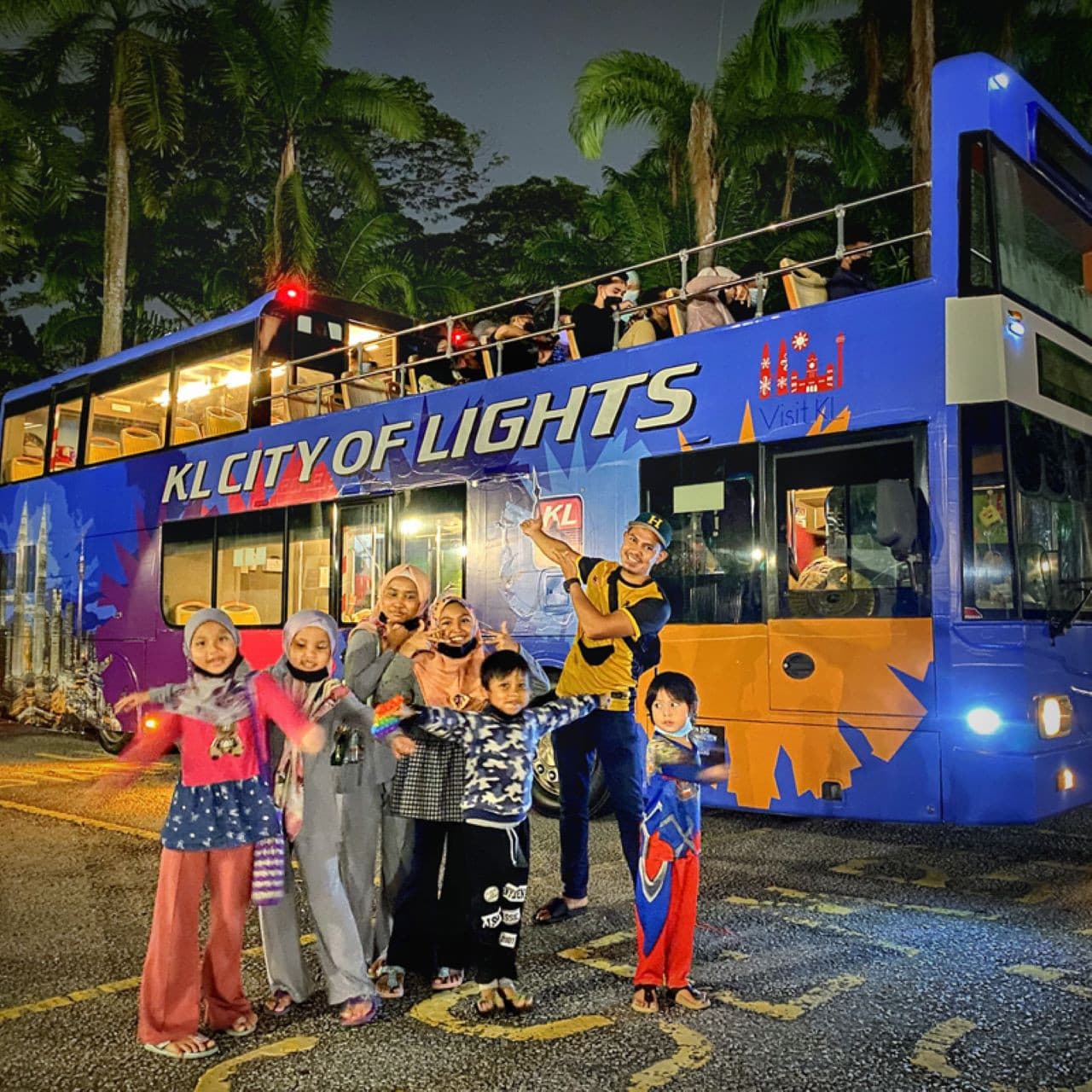 KL City of Lights Tour - image 5