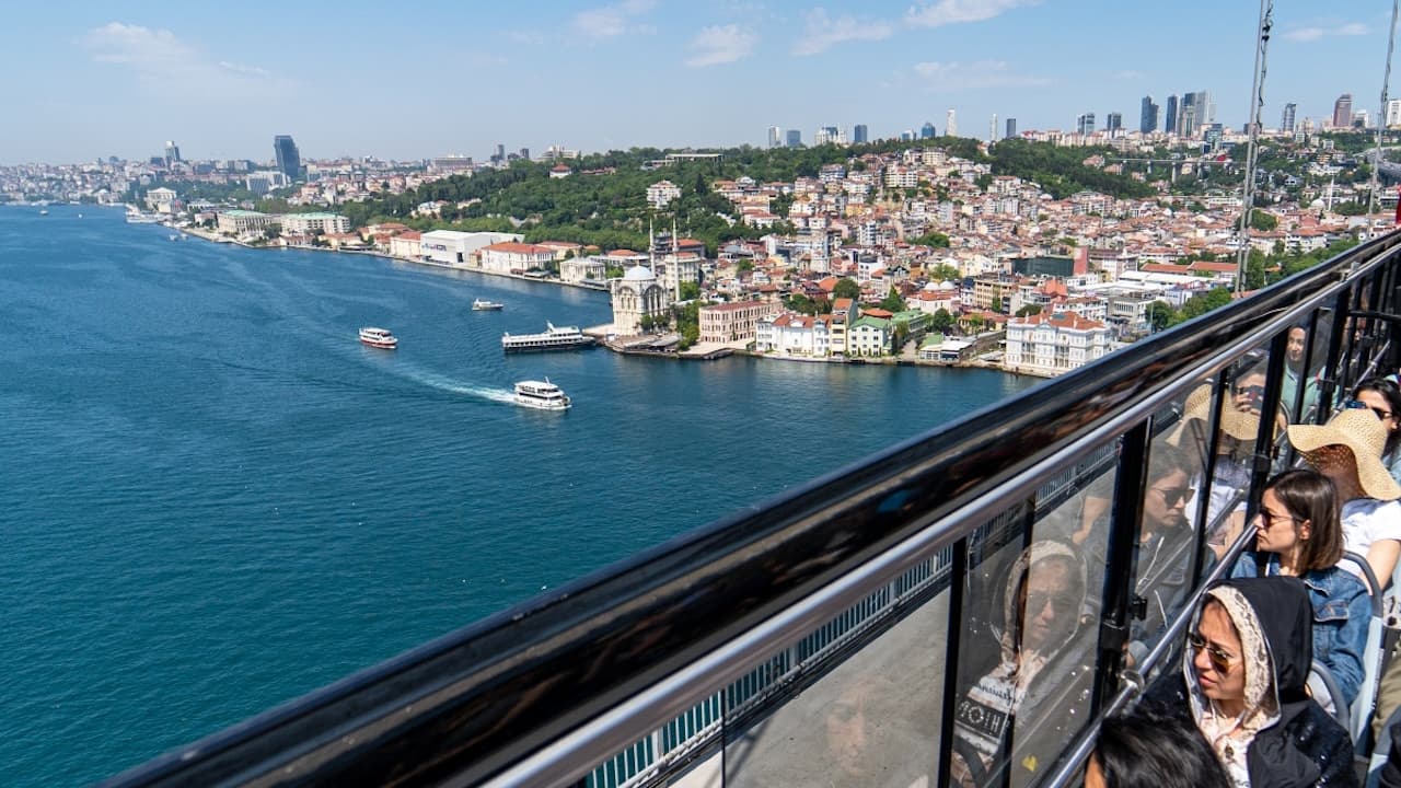 Istanbul Hop-On Hop-Off Bus Tour - image 9
