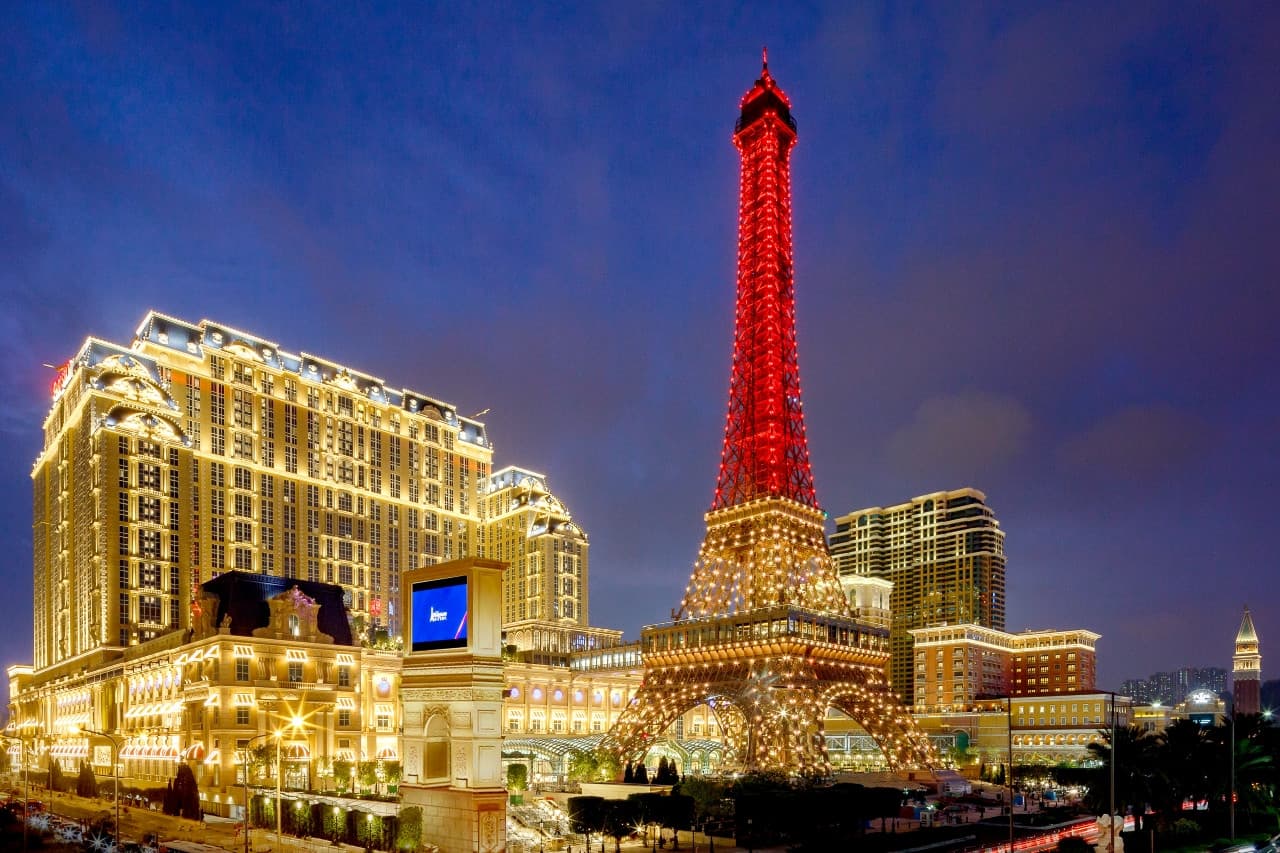 The Parisian Macao Eiffel Tower Observation Deck - main image