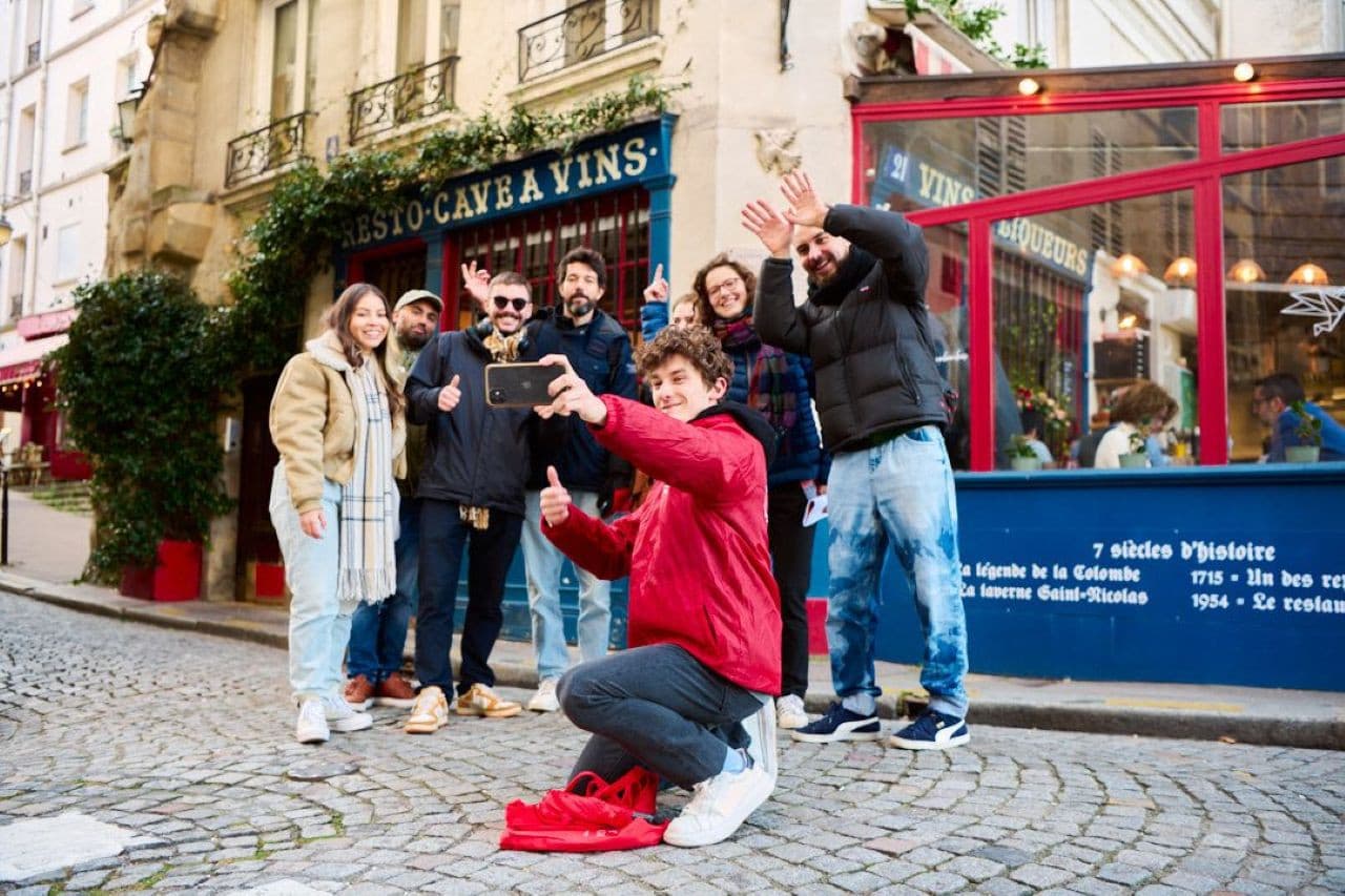 Notre Dame Cathedral Neighbourhood Guided Walking Tour - image 6