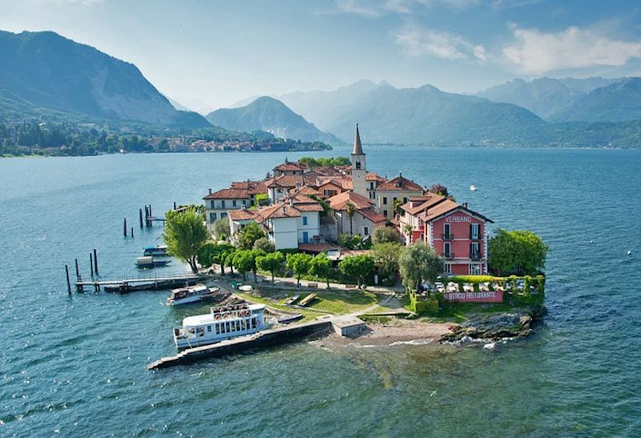 Lake Maggiore & Borromean Islands: Hop-on Hop-off Boat Ticket - image 2