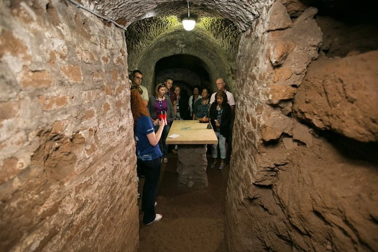 Rome Underground Tour: Capuchin Crypts, Christian Catacombs, Basilica of San Martino ai Monti - image 4