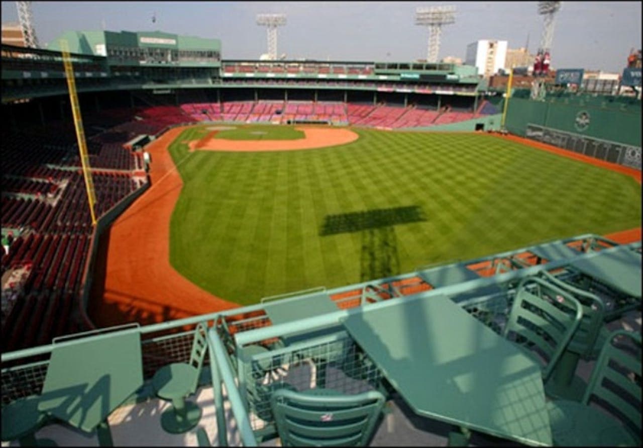 Fenway Park walking tour in Boston - image 2