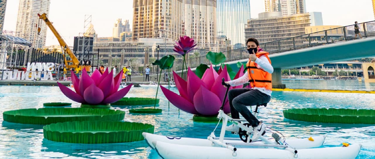 Dubai Fountain - image 3