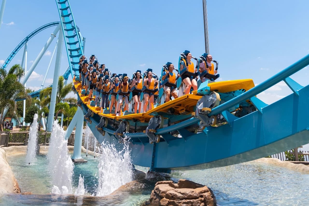 SeaWorld Orlando Ticket: Direct Entry + Optional All-Day Dining Deal + Multi-Park Discount Ticket - image 11