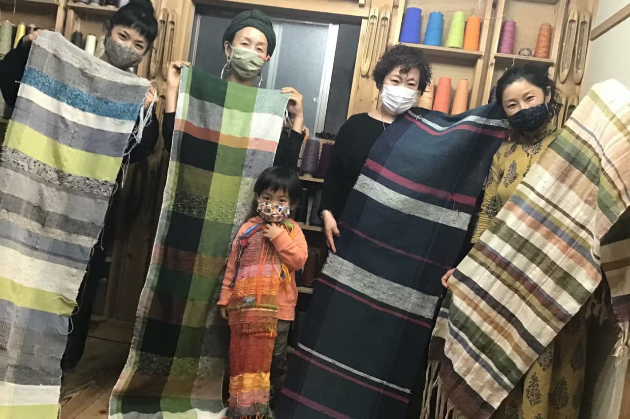 Weaving Experience at SAORI Toyosaki Nagaya - image 3