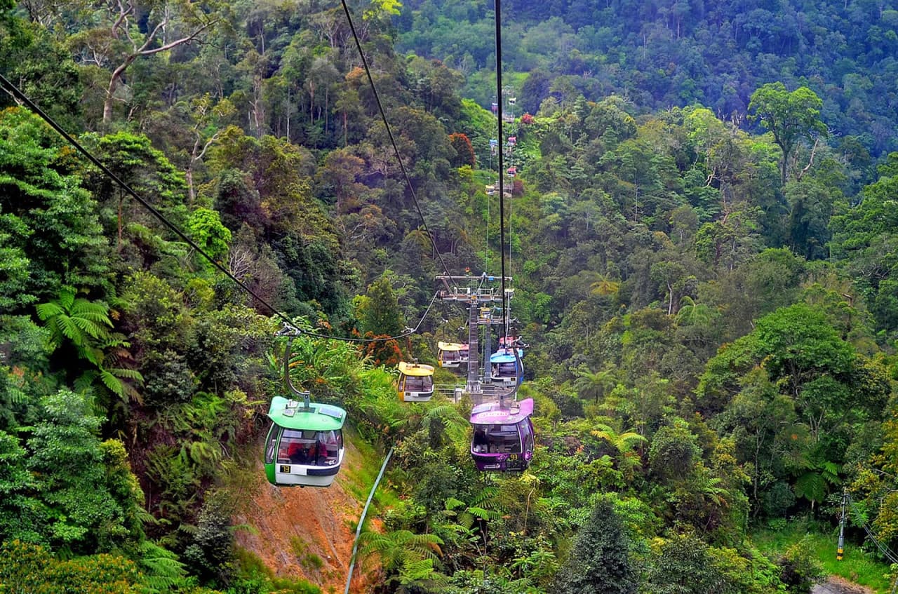 COMBO: Eufloria Gardens & Sculpture Park + Genting Skyway Tickets - image 11