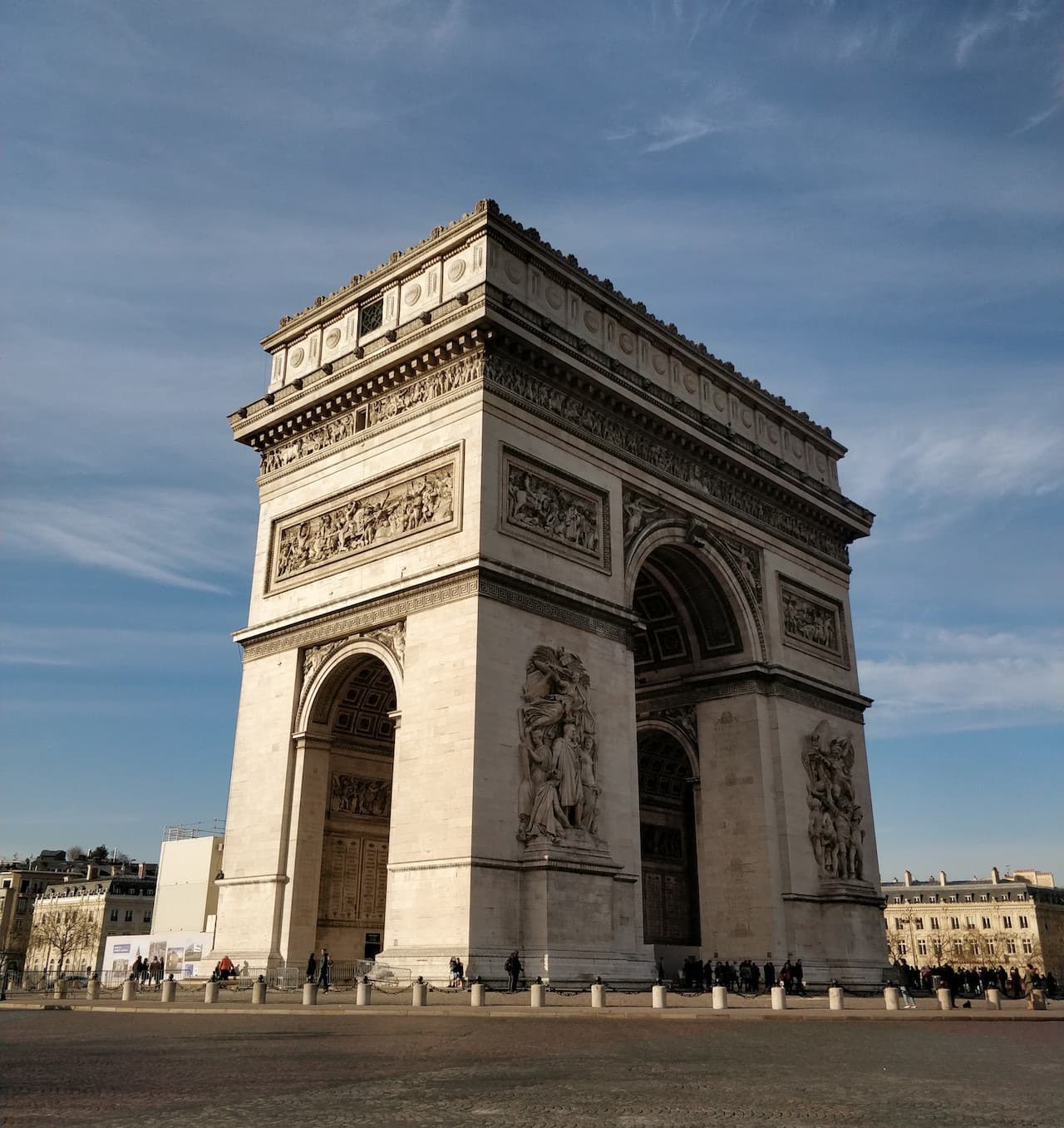 Arc de Triomphe Ticket: Admission + Rooftop Access - image 7