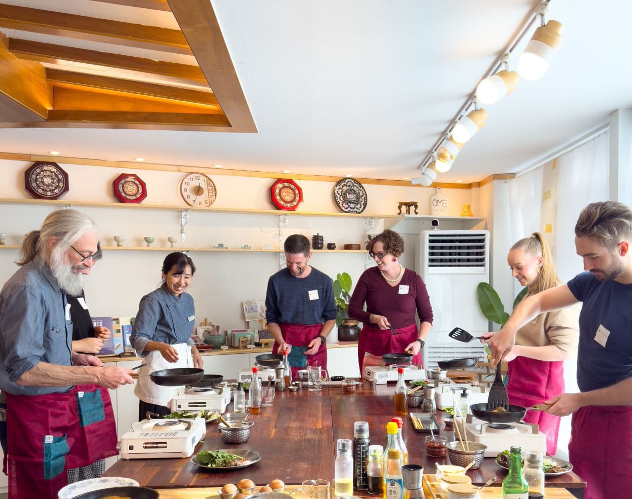 Seoul Cooking Class with Traditional Market Walking Tour - main image