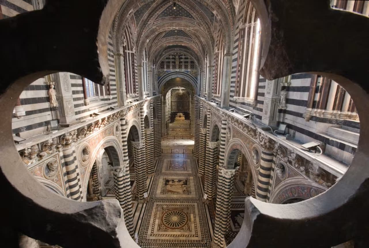 Complejo de la catedral de Siena (Opa Si Pass) - imagen 5