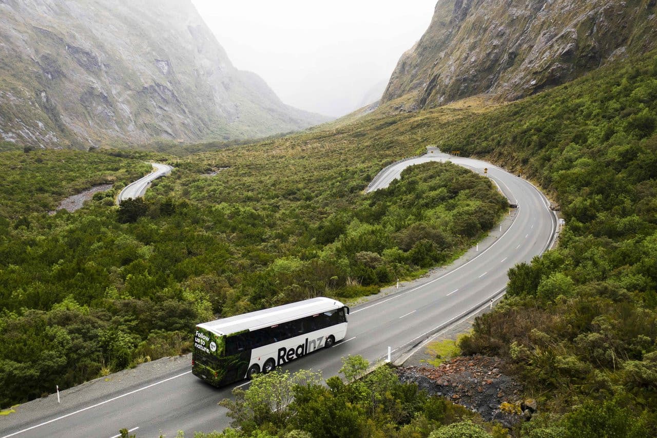 Milford Sound Coach and Cruise from Queenstown - 이미지 4