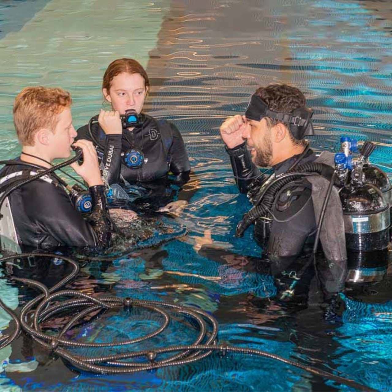 Scuba Diving and Snorkelling at Deep Dive Dubai - image 6