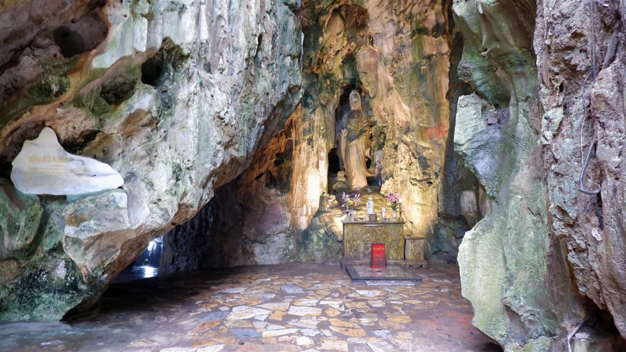 Marble Mountain, Hoi An Ancient Town and Coconut Forest Basket Boat Ride Experience from Da Nang - image 6
