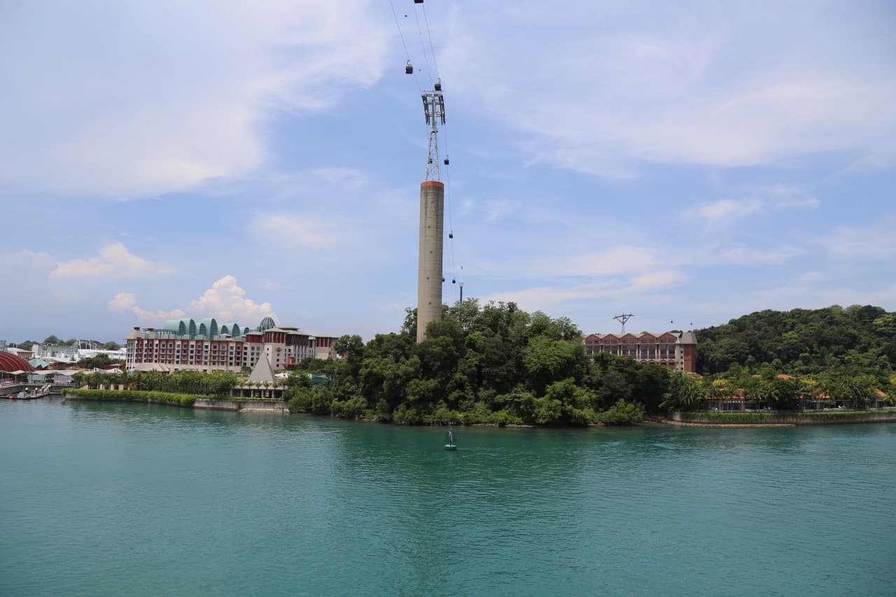 COMBO: Singapore Cable Car + MegaZip at Mega Adventure Park - image 8