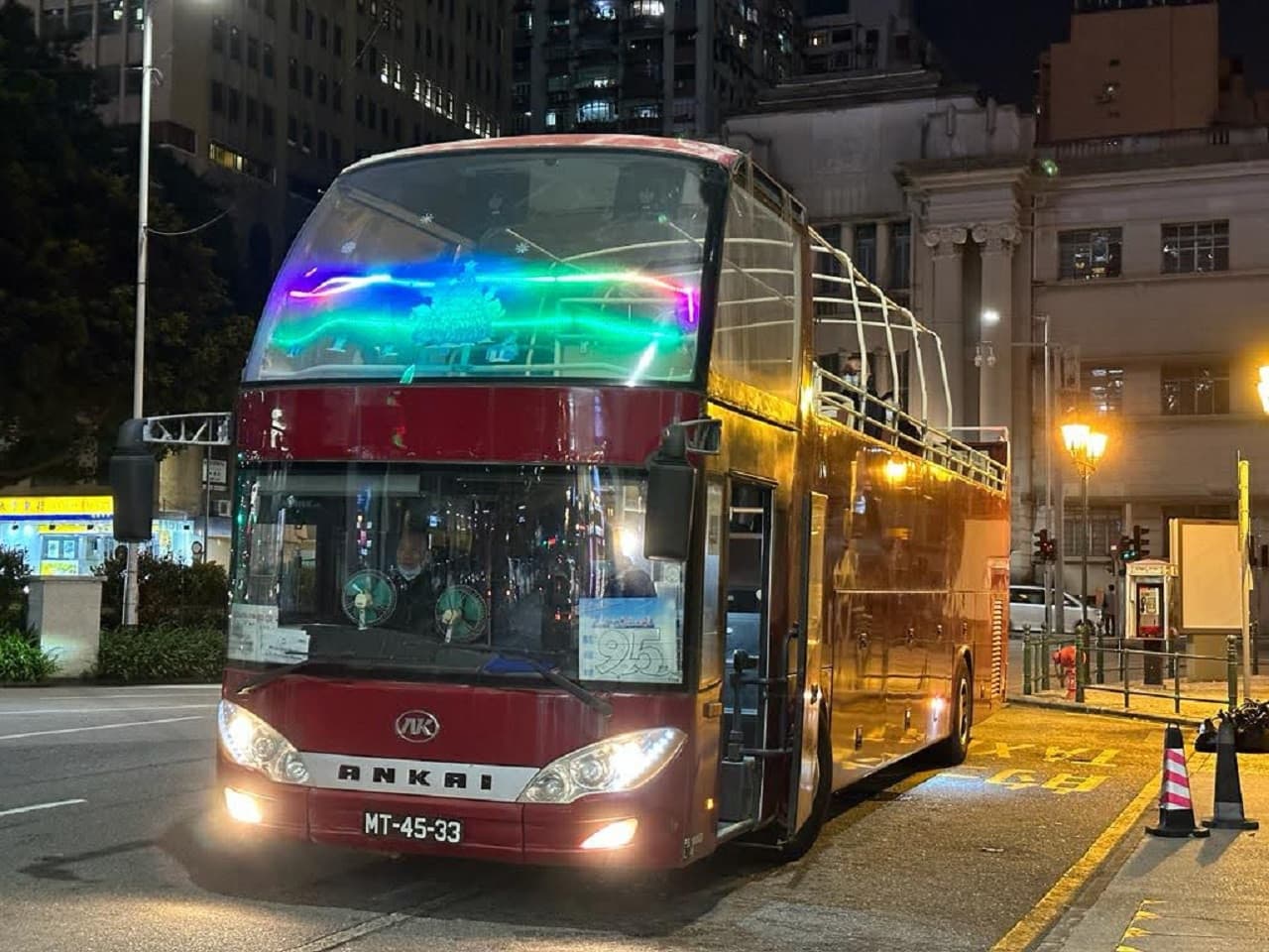 Macau Open Top Bus Tour - image 17