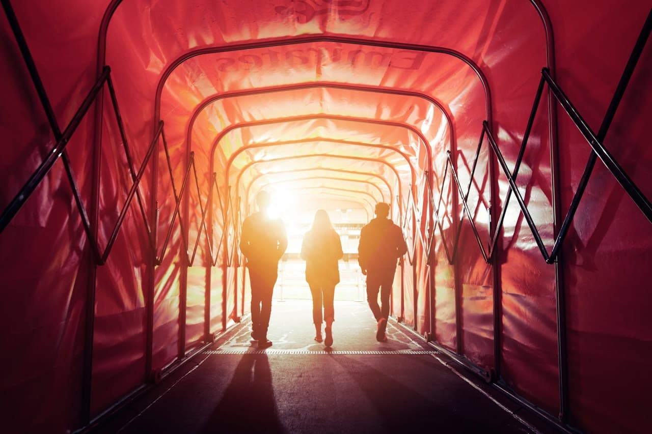 Arsenal FC: Emirates Stadium Self-Guided Tour - image 2