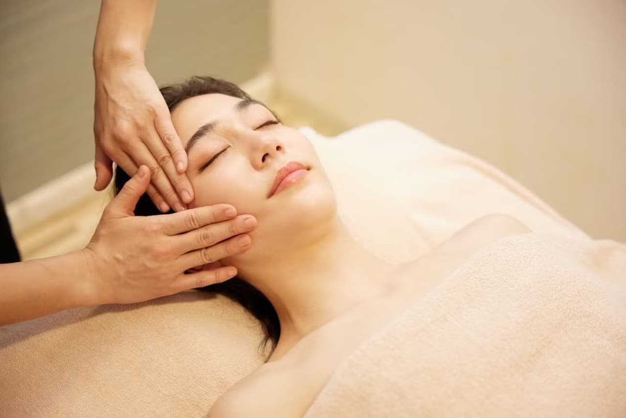 Tokyo Dome Natural Hot Spring Spa LaQua Ticket - image 6