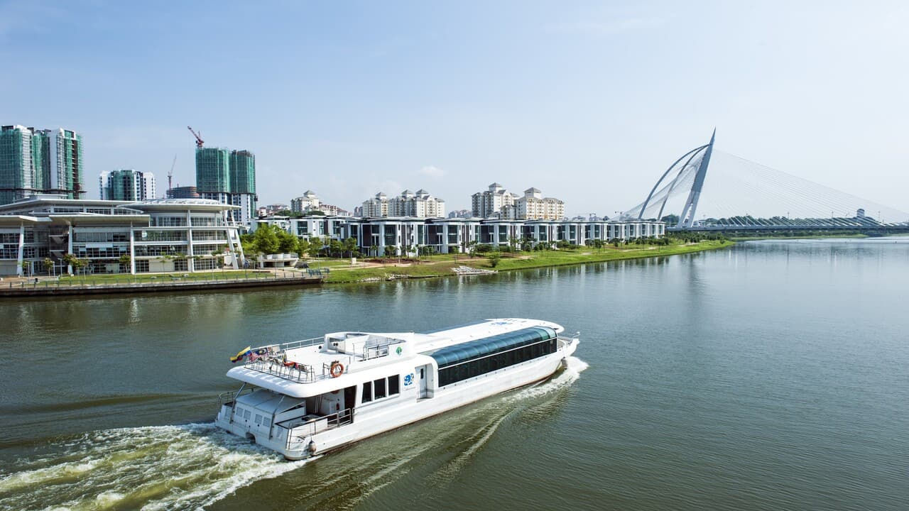 Putrajaya River Cruise and City Tour from Kuala Lumpur - image 3