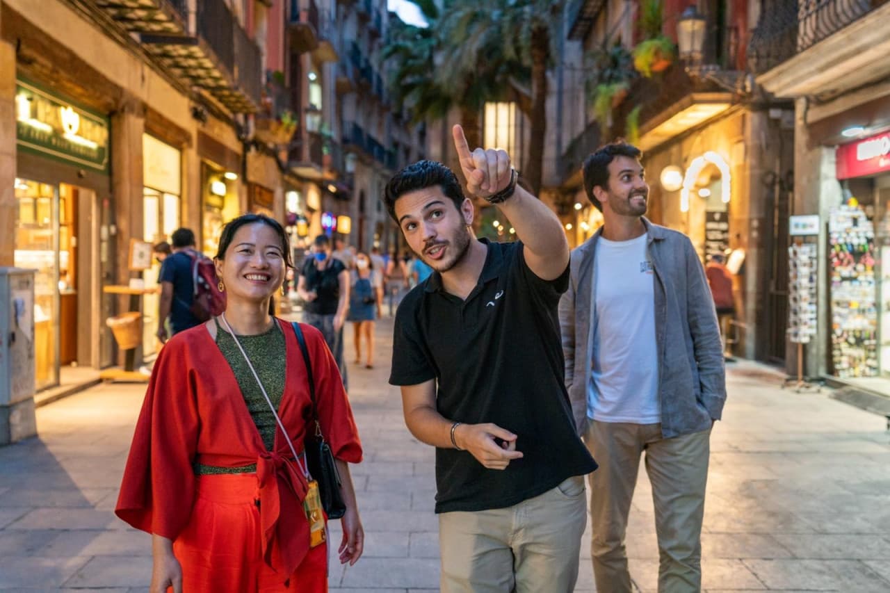 Barcelona Walking Tour with High-Speed Train Transfer from Madrid - imagen 3