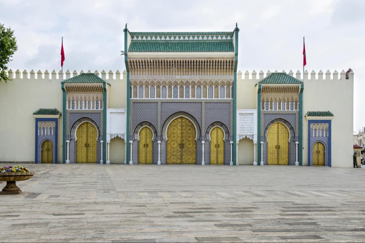 Fez Full-Day Tour from Casablanca: Medina of Fez, Al-Qarawiyyin Mosque, Al-Attarine Medersa - imagen 2