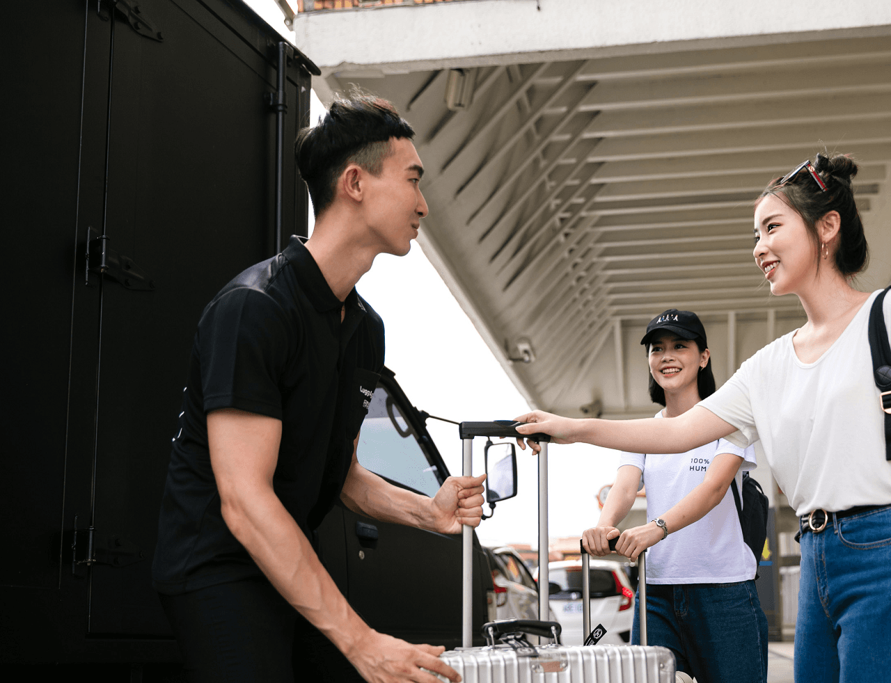 LuggAgent Tokyo Airport Luggage Services - 대표 이미지