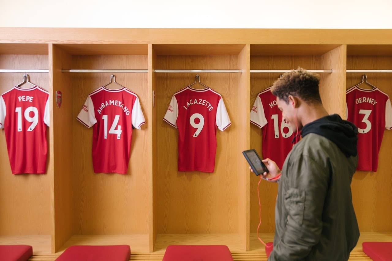 Arsenal FC: Emirates Stadium Self-Guided Tour - image 4